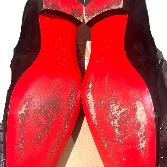 Christian Louboutin men Dynodent Flat suede upper, patent leather toe with studs - Picture 5 of 5